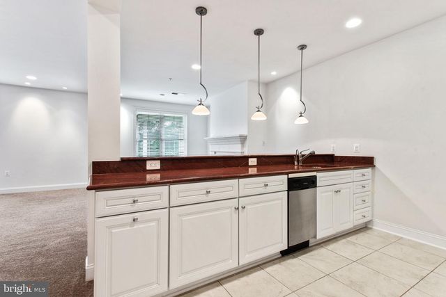 8319 QUARRY MANOR TER, Bethesda, MD 20817