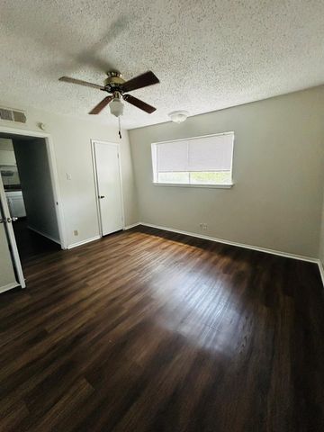 311 E 31st ST 306, Austin, TX 78705