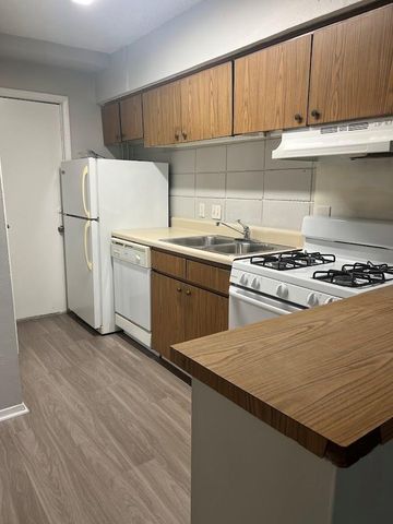 311 E 31st ST 306, Austin, TX 78705