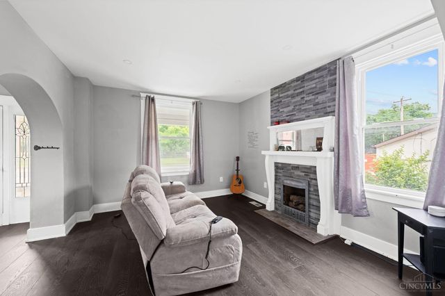 6505 Madison Road, Cincinnati, OH 45227