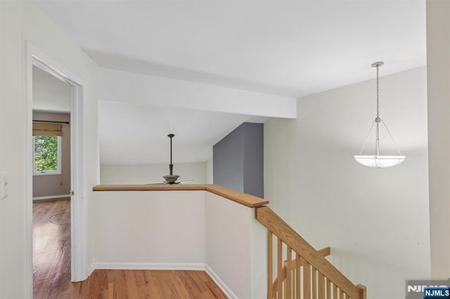 33 Cedarwood Terrace, Woodland Park, NJ 07424