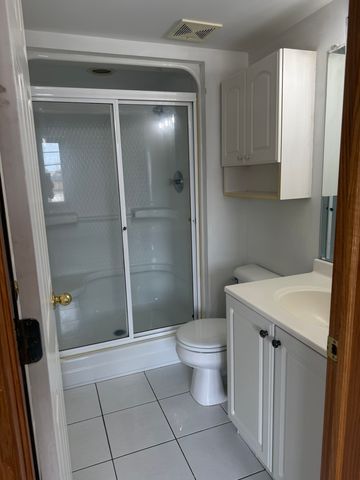 5627 107th Street 2E, Chicago Ridge, IL 60415