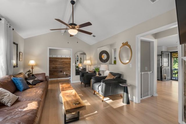 504 Lookout Dr, Columbia, TN 38401