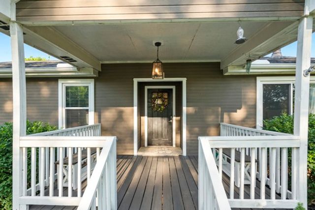 504 Lookout Dr, Columbia, TN 38401