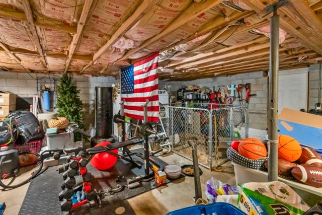 504 Lookout Dr, Columbia, TN 38401