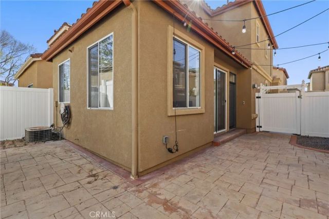 89 Calle De Felicidad, Rancho Santa Margarita, CA 92688