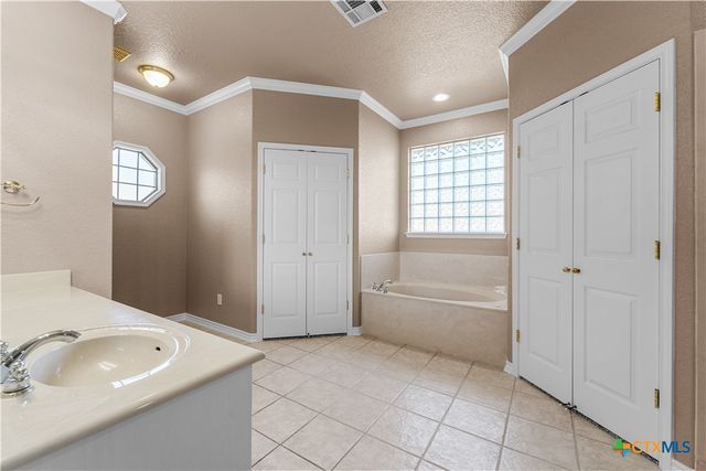 2121 Grizzly Trail, Harker Heights, TX 76548