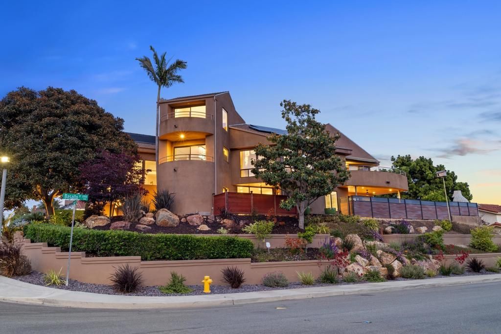 Image 1 of property listing at 2709 Unicornio Street, Carlsbad, CA 92009
