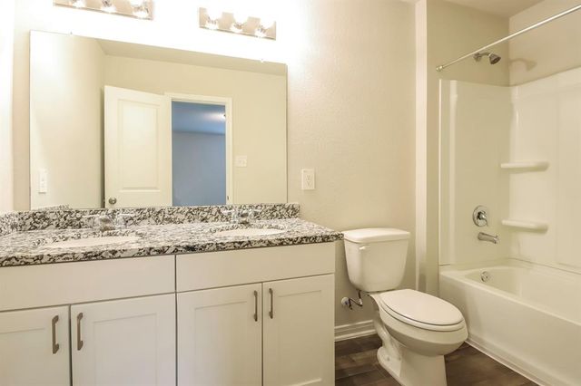 15678 Briar Forest Drive, Conroe, TX 77306