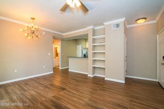 8539 GATE Parkway 424, Jacksonville, FL 32216