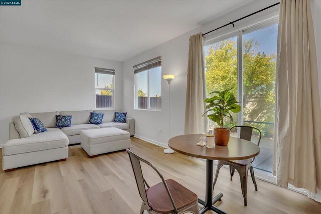 277 Kapalua Bay Cir, Pittsburg, CA 94565