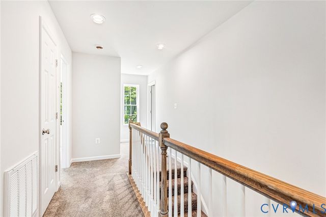 93 Albertson Ct, Ruther Glen, VA 22546