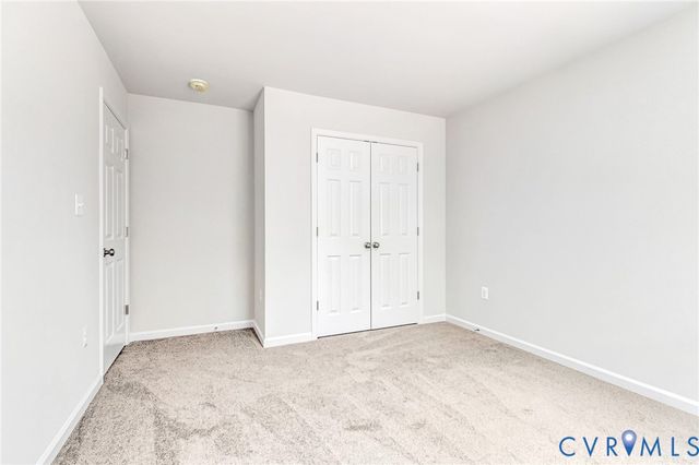 93 Albertson Ct, Ruther Glen, VA 22546