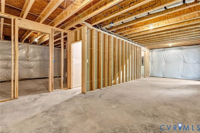93 Albertson Ct, Ruther Glen, VA 22546
