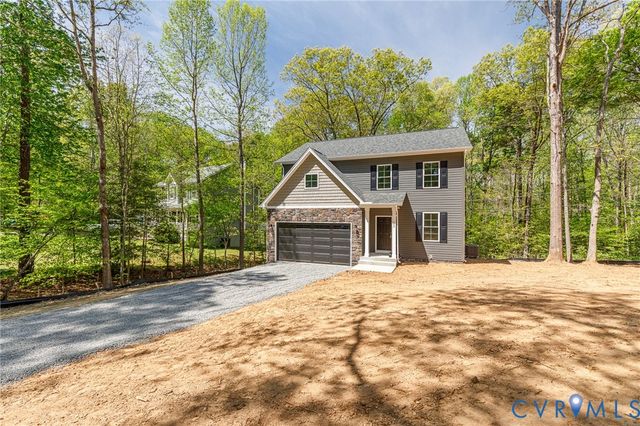 93 Albertson Ct, Ruther Glen, VA 22546