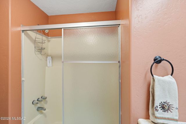 267 W Tuna Drive, Green Valley, AZ 85614