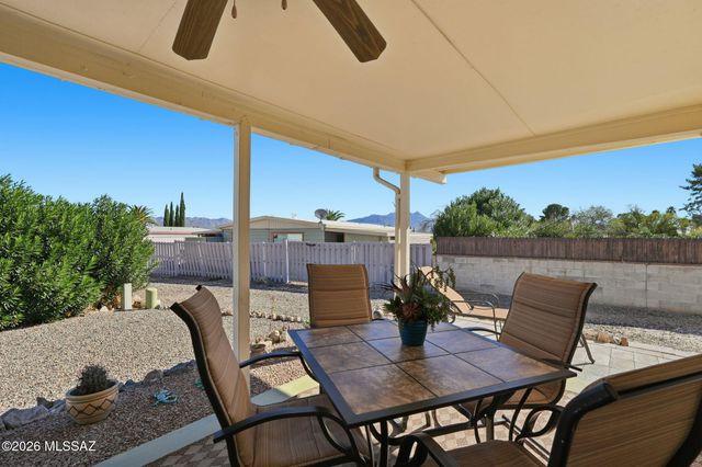 267 W Tuna Drive, Green Valley, AZ 85614