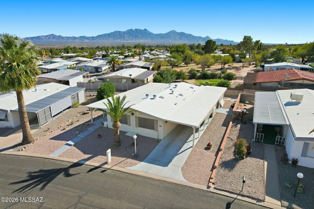 267 W Tuna Drive, Green Valley, AZ 85614