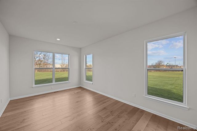 61904 Hevel Lane, Washington, MI 48094