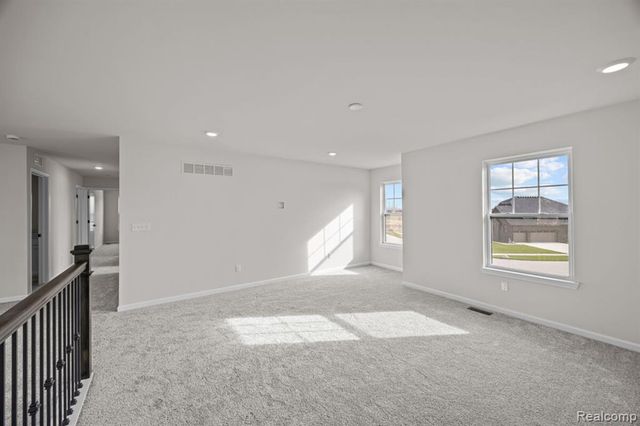 61904 Hevel Lane, Washington, MI 48094