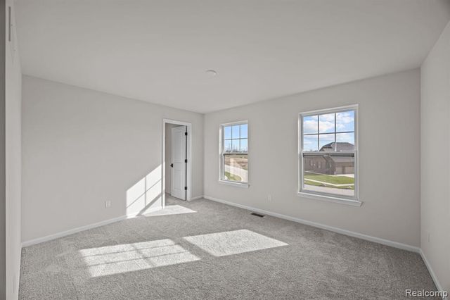 61904 Hevel Lane, Washington, MI 48094