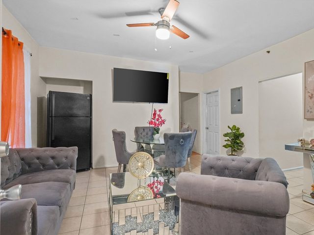 364 Lawrence St, Lawrence, MA 01841