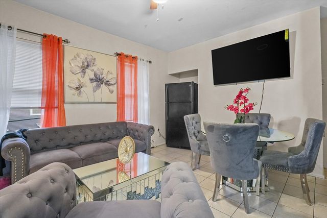 364 Lawrence St, Lawrence, MA 01841