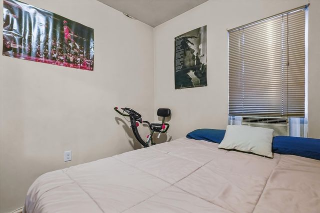 364 Lawrence St, Lawrence, MA 01841