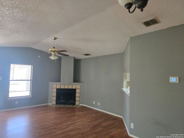 6242 Valley Queen, San Antonio, TX 78250