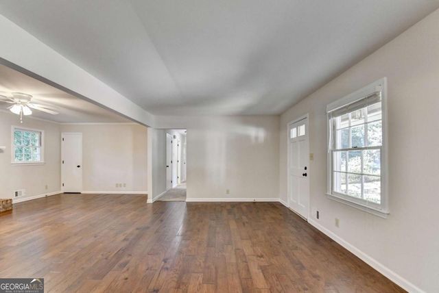 478 Dorsey Circle SW, Lilburn, GA 30047