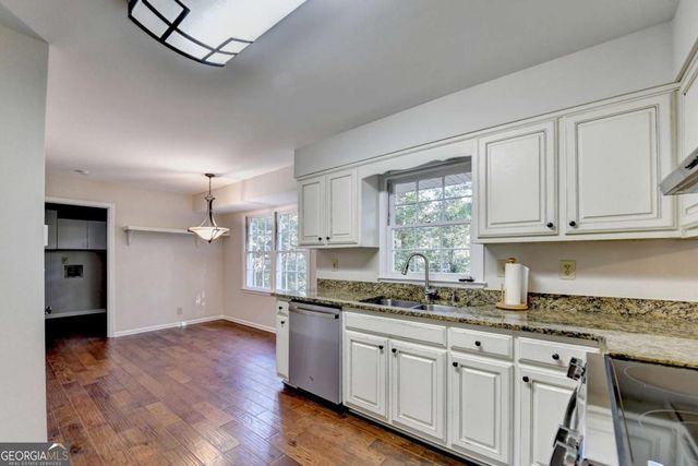 478 Dorsey Circle SW, Lilburn, GA 30047