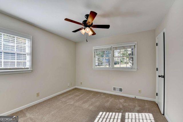 478 Dorsey Circle SW, Lilburn, GA 30047