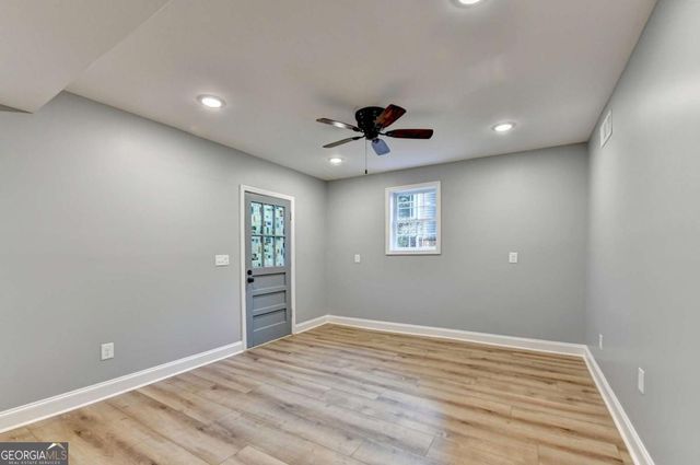 478 Dorsey Circle SW, Lilburn, GA 30047