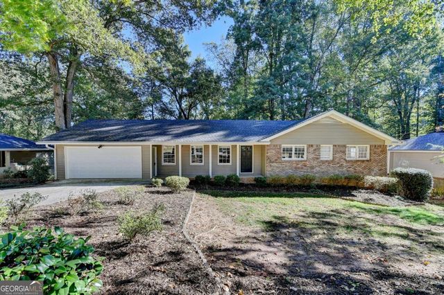 478 Dorsey Circle SW, Lilburn, GA 30047