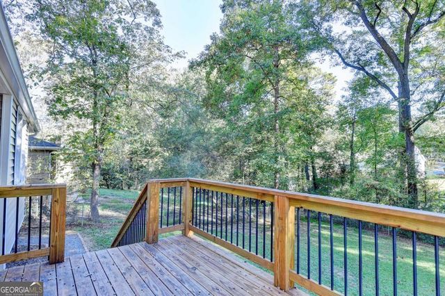 478 Dorsey Circle SW, Lilburn, GA 30047