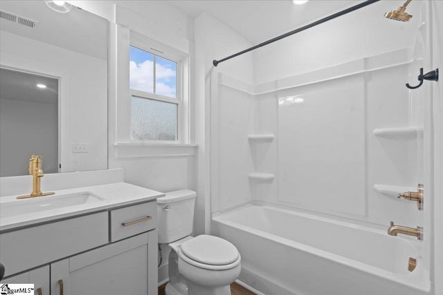 524 Winstone Trail, Woodruff, SC 29388