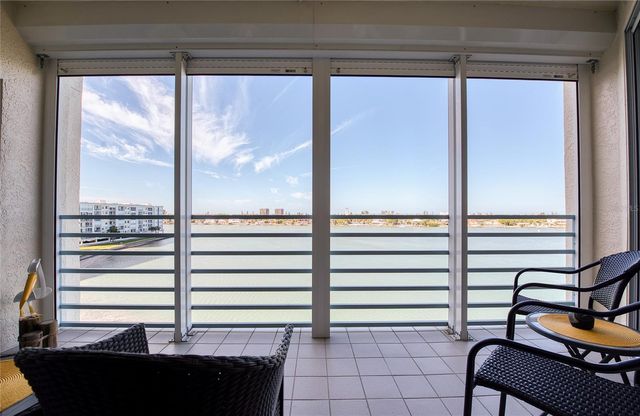7984 SAILBOAT KEY BOULEVARD S 502, South Pasadena, FL 33707