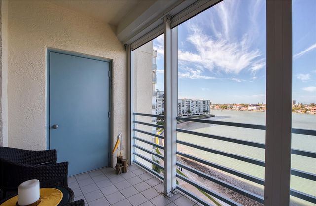 7984 SAILBOAT KEY BOULEVARD S 502, South Pasadena, FL 33707