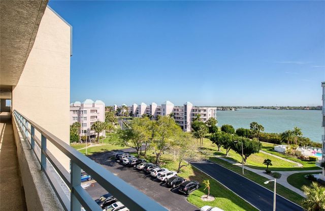 7984 SAILBOAT KEY BOULEVARD S 502, South Pasadena, FL 33707