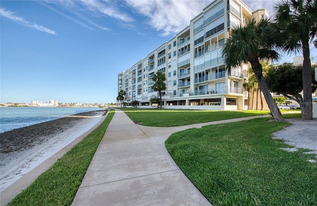 7984 SAILBOAT KEY BOULEVARD S 502, South Pasadena, FL 33707
