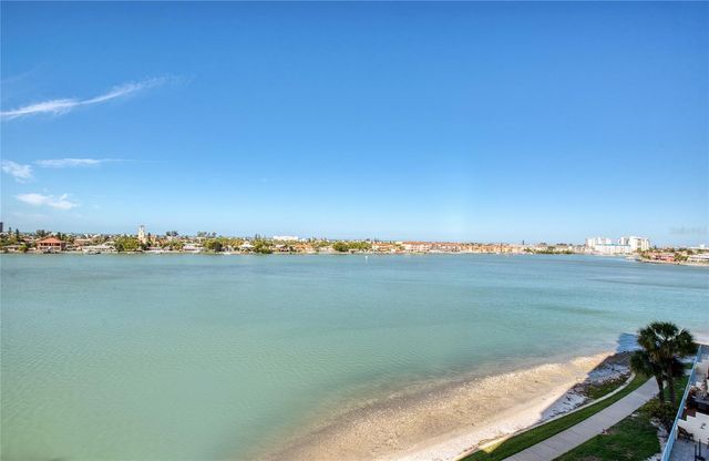 7984 SAILBOAT KEY BOULEVARD S 502, South Pasadena, FL 33707