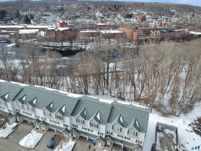 296 Hamilton Avenue 30, Norwich, CT 06360