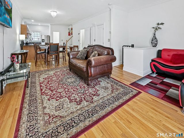 296 Hamilton Avenue 30, Norwich, CT 06360