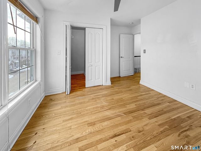 296 Hamilton Avenue 30, Norwich, CT 06360