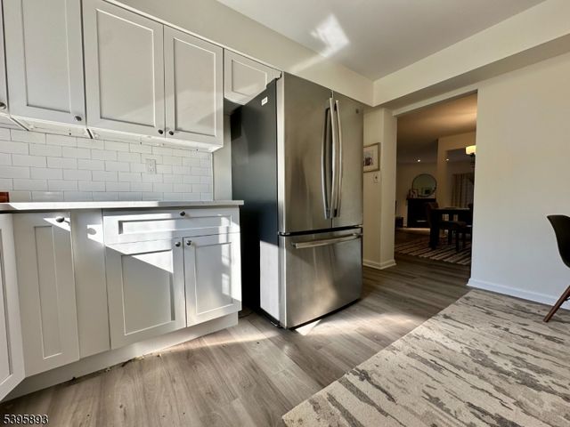 44 Canterbury Ln, New Milford Boro, NJ 07646