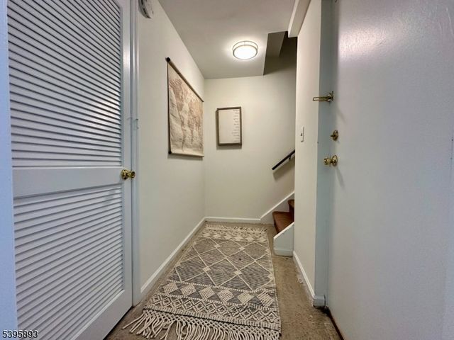 44 Canterbury Ln, New Milford Boro, NJ 07646