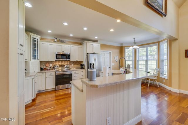 1238 Fordtown Road, Jonesborough, TN 37659