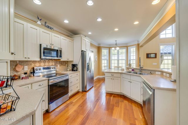 1238 Fordtown Road, Jonesborough, TN 37659