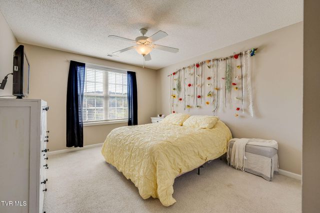 1238 Fordtown Road, Jonesborough, TN 37659
