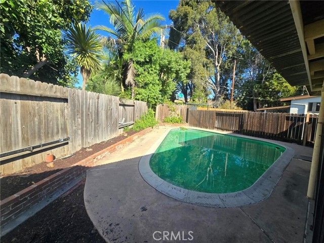 2361 Faust Avenue, Long Beach, CA 90815